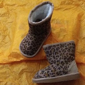 👡 Girls slipper boots